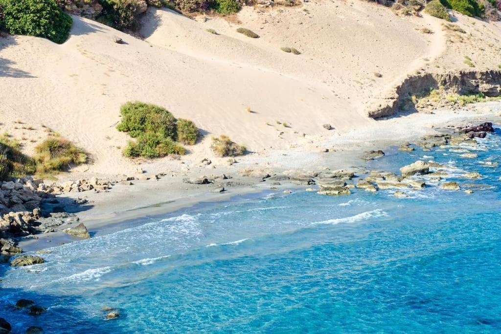 Traditional Villa With Pool In Sfakia Imbros ภายนอก รูปภาพ