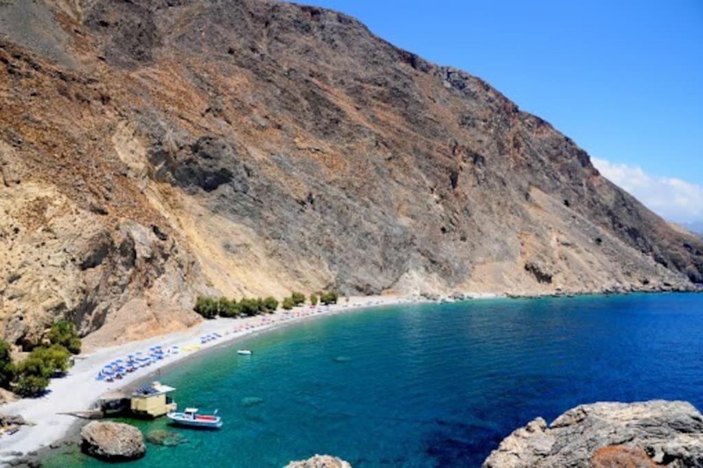 Traditional Villa With Pool In Sfakia Imbros ภายนอก รูปภาพ